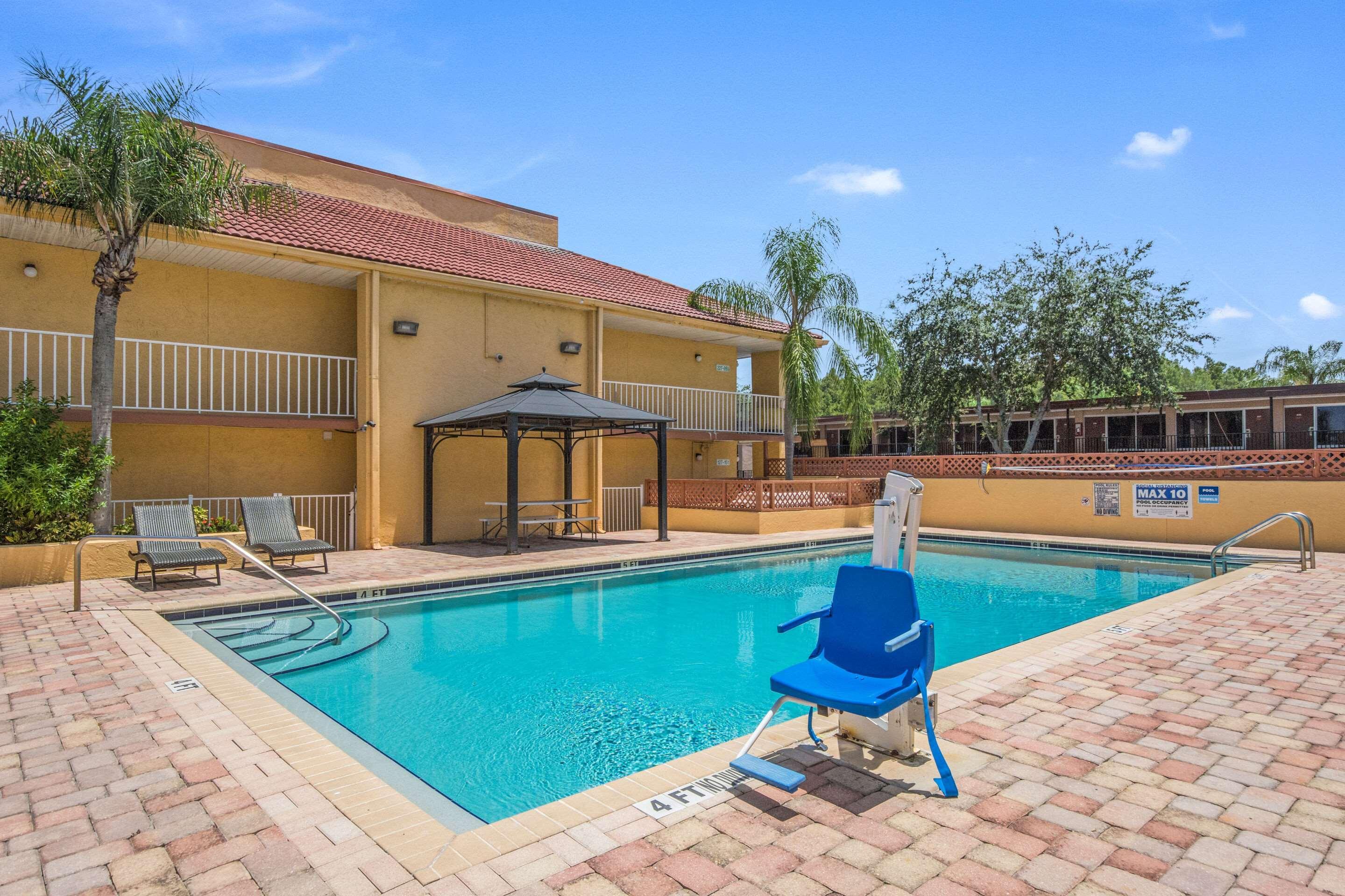 Rodeway Inn Port Richey North Dış mekan fotoğraf